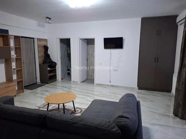 Apartament 2 camere, semidecomandat, 61 mp, centrala, ac, metrou, 1 Decembrie - 5