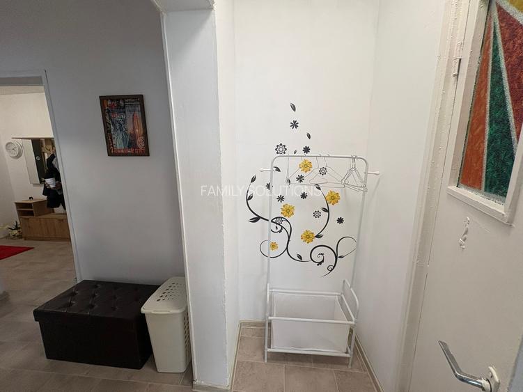 Apartament 3 camere , Sector 4, Str Uioara, Reabilitat - 5