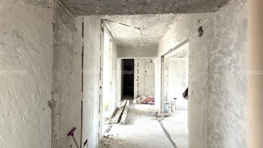 APARTAMENT SPATIOS CU VEDERE PE 2 PARTI - 7