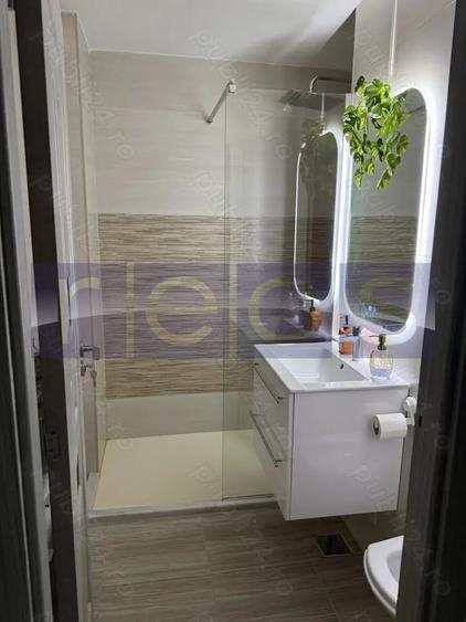 VANZARE 3 CAMERE DECOMANDAT- 13 Septembrie-Sebastian - 9