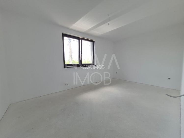 Casa individuala 5 camere + terasa, pivnita si pod amenajabil, Sibiu - 12