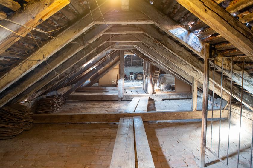 Apartament 6 camere la casă - Brașov, Strada Castelului - 15