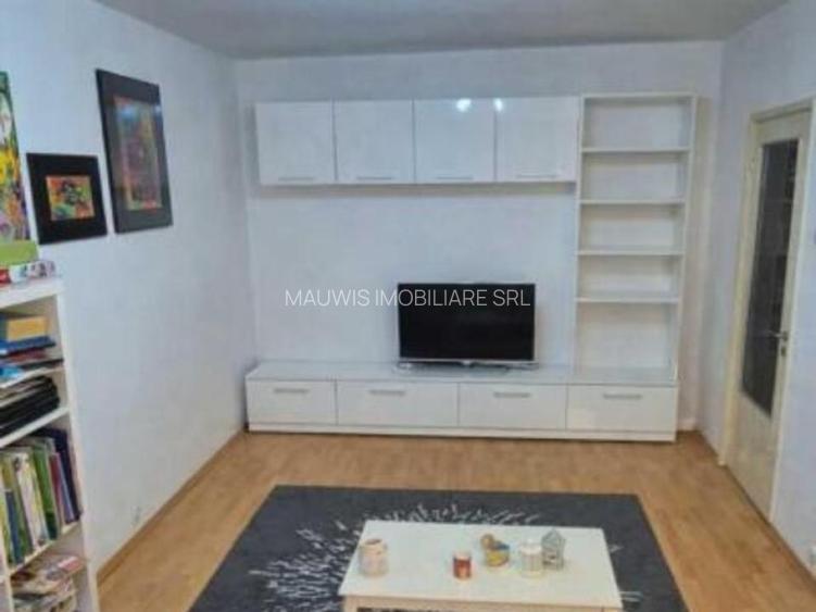 Iancului / Metrou / decomandat / et 6 / bl 1981 / - 5