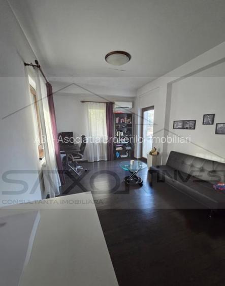 Vila individual, P 1 M-  Bucuresti Noi,  constructie modernă, 9 camere - 9