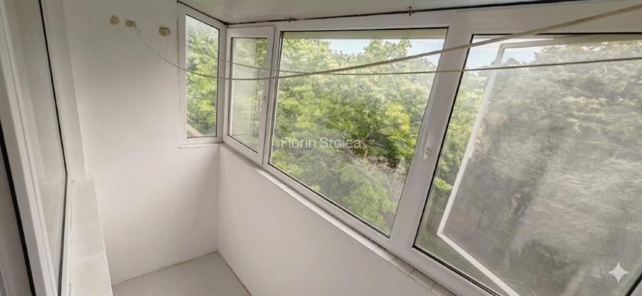 Apartament 3 camere zona Tomis1,la 50 metri de școală 30 - 6