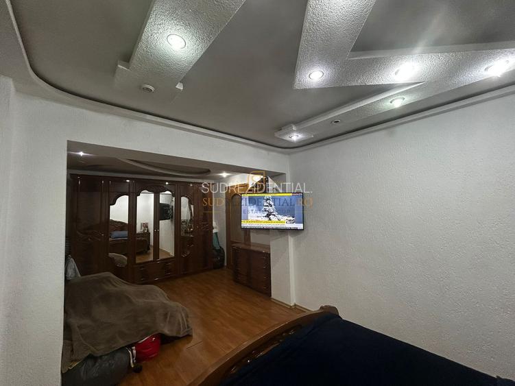 Apartament 3 camere, suprafata generoasa, zona Piata Resita - 10