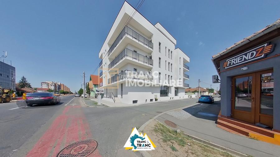 Spațiu comercial nou, de 200 mp, la prima inchiriere, pe Calea Radnei - 3