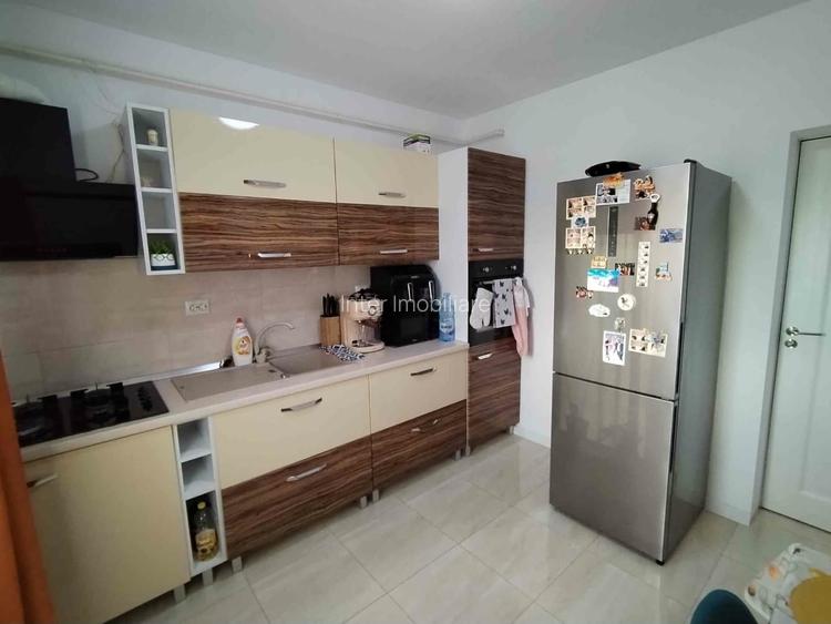 Apartament cu 2 camere Decomandat - 6