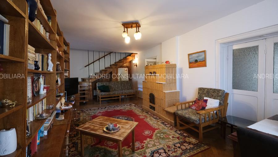 Vanzare casa mare cu etaj si 6200 mp teren intravilan Fieni, judetul Dambovita - 16