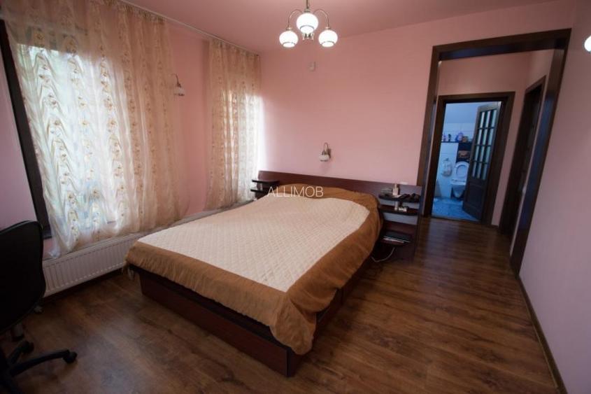 Vila 4 camere  cu piscina in Bucov. - 21