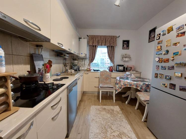 3 CAMERE  |  COMPOZITORI  | CONSTANTA - 12