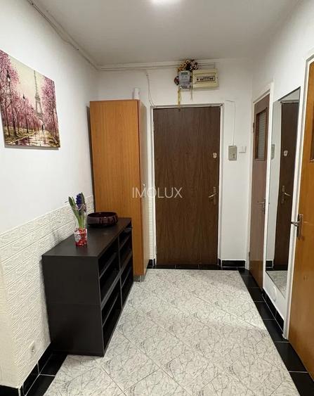 3 Camere | Aparatorii Patriei | Metrou | Centrala | 2 Balcoane | - 12