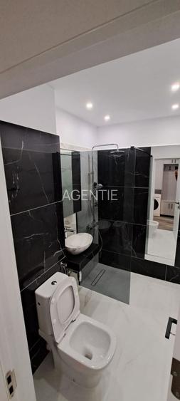 Dristor metrou in fata blocului - 12