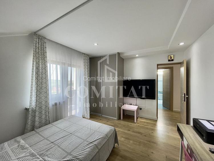 Casă cochetă cu teren generos și panoramă Chinteni - 13