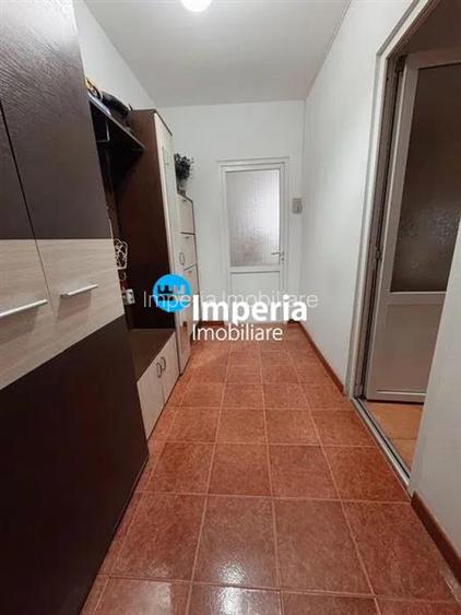 Apartament 3 cam, semi - decomandat, de vanzare in zona Tatarasi - Dispecer - 5