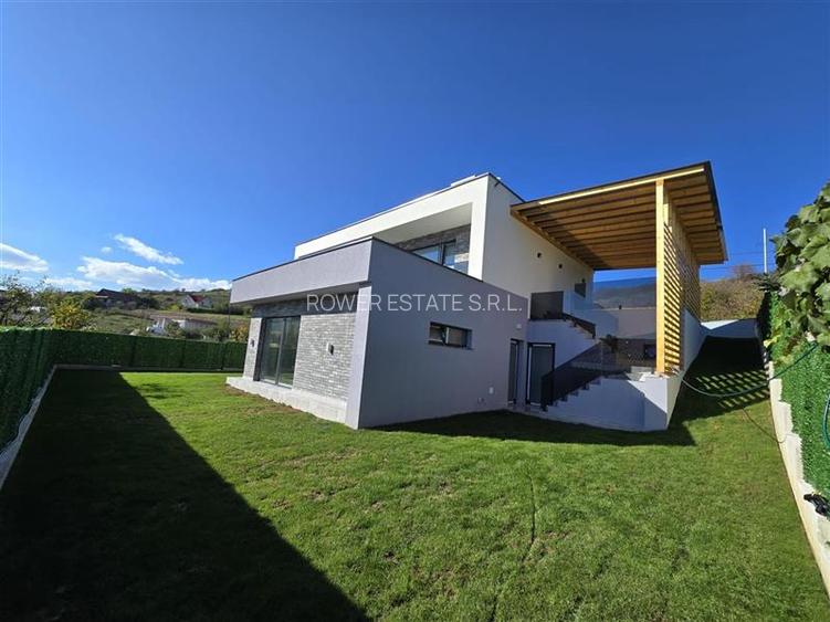 Casa Individuala cu panouri fotovoltaice si pompa de caldura, situata in Baciu! - 3