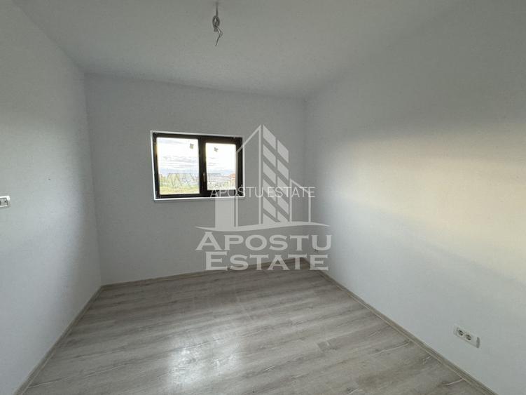 Duplex situat Central cu 4 camere si 3 bai in Mosnita Noua - 24