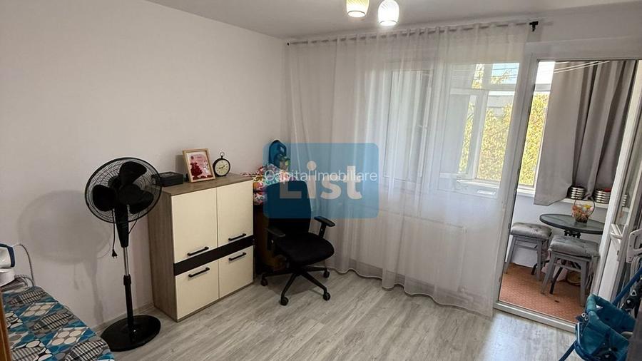 Apartament spațios cu 4 camere de vânzare în Micro 16 – Galați - 6