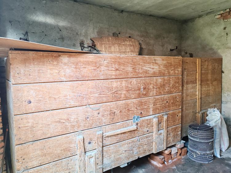 Casa 3 camere libera la vanzare TARLUNGENI - 21