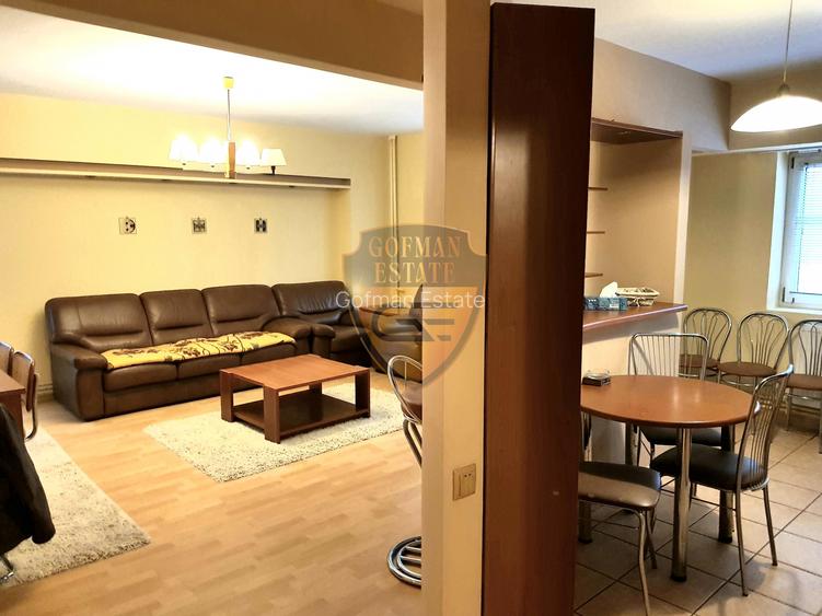 4 camere, Stadion Fagetului, 120 mp, 2 balcoane, et 3, centrala gaz, A>C - 2