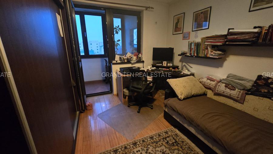 Vanzare apartament 3 camere decomandat, str Moinesti adiacent, bloc 2009 - 3