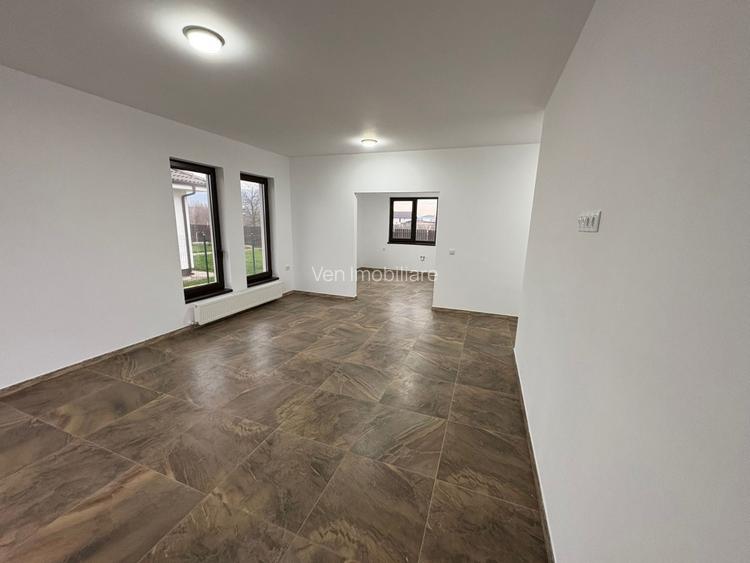 Casa moderna de vanzare – 143 mp, teren 700 mp Zona Aerodrom - 7