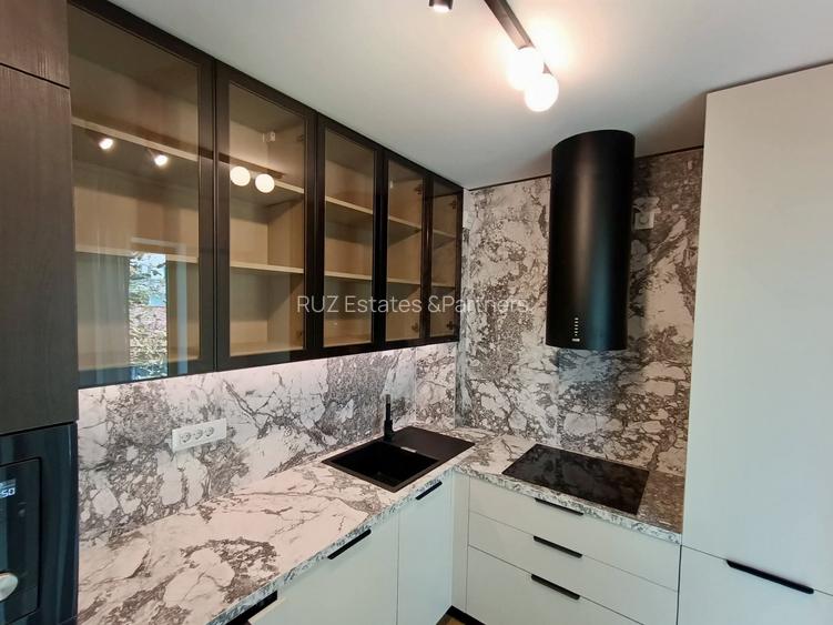 Apartament 3 camere | Loc de parcare & Boxa | Prima Inchiriere | Unirii - 5