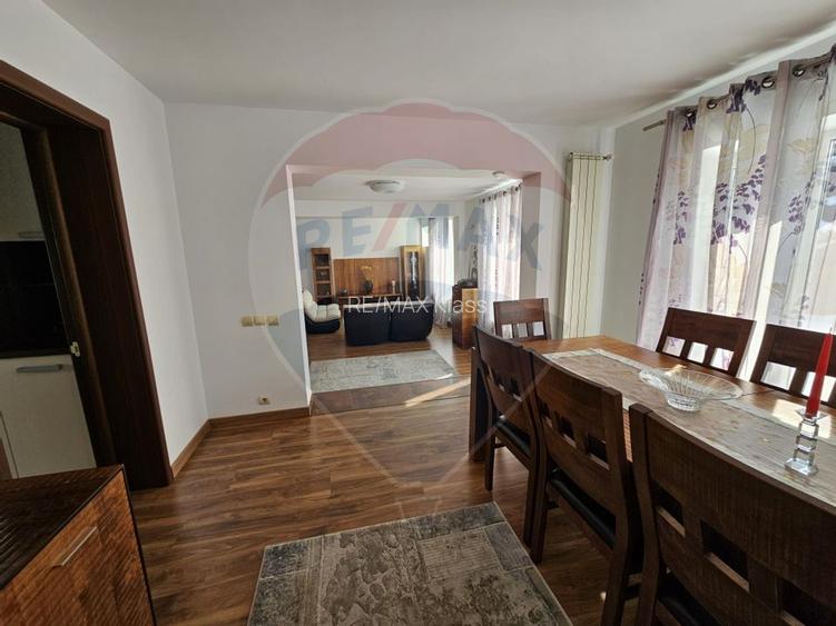 Vila deosebita de vanzare in Chitila, la 150 m de padure, in apropiere - 11