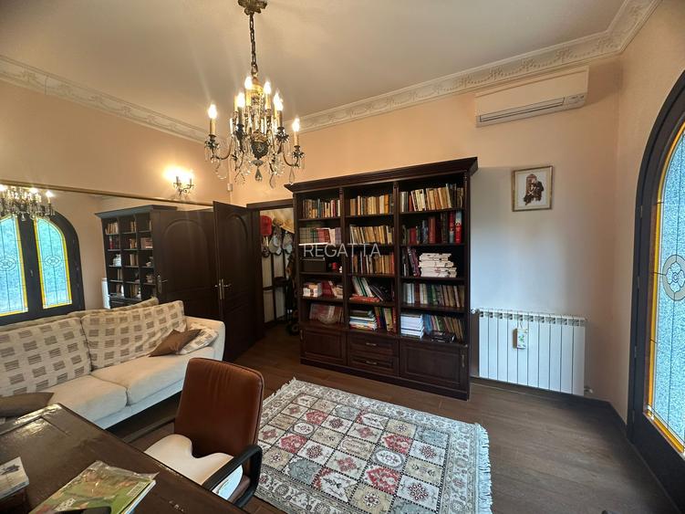 VILA CU IZ PROVENSAL  CU TEREN GENEROS SI PISCINA EXTERIOARA INCALZITA - 18