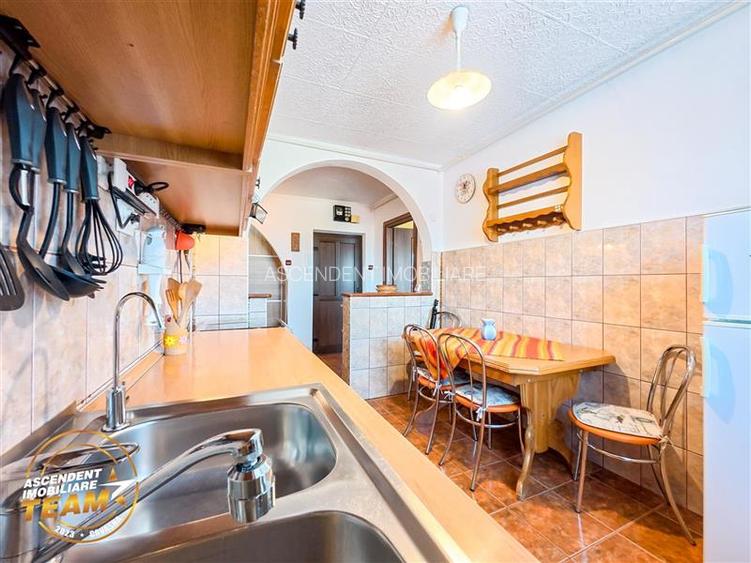 3D!Decomandat,3camere,Targu Secuiesc, Garii,renovat,balcon,areal apreciabil - 12