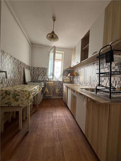 Apartament  2 camere, semidecomandat,  50 mp - Zona Cetatii - 4