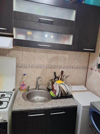 Apartament 2 camere, 33 mp, zona Bariera Vâlcii