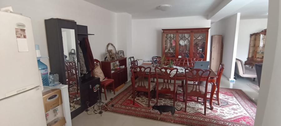 Vila interbelica cu terasa-restaurant in functiune zona Blv Marasesti Bucuresti