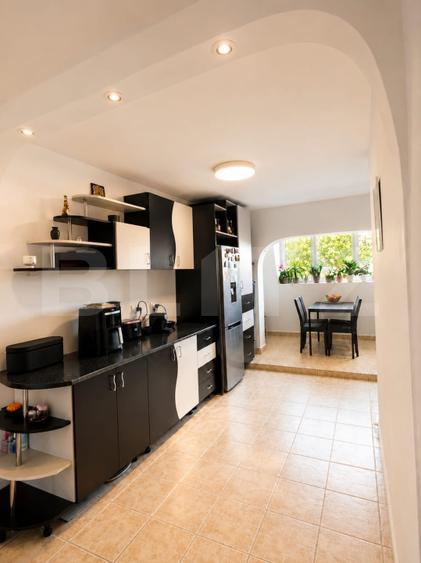 Doua camere decomandate, Zorilor
