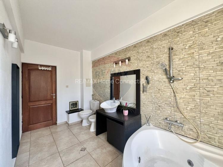 Casă spațioasă și versatilă în Păsărea (Brănești) - 22