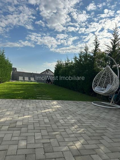 Giroc | Duplex stil mediteranean | Mobilat complet | 125 mp utili | Curte 350 mp - 2