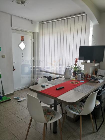 Casa de inchiriat, 3 camere, 95 mp, mobilata si utilata - Poitiers zona Frumoasa - 9