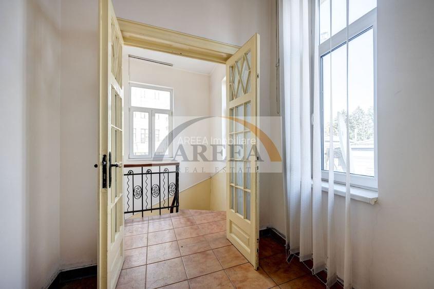 ULTRACENTRAL - Vilă UNICĂ și cu POTENȚIAL uriaș, o poveste de succes - 16