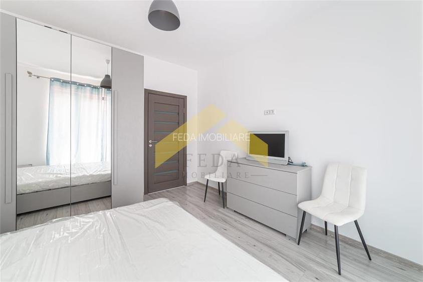 Apartament 3 camere de vanzare zona UTA - 11