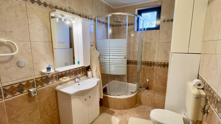 Vila individuala P+1+M cu deschidere la Lacul Snagov, piscina, sauna, ponton ! - 33