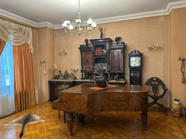 Vila Impresionanta | 9 Camere | 679mp Teren | Garaj Dublu *Cotroceni* - 3