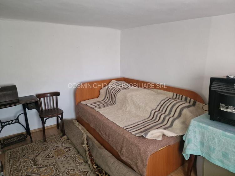 Casa in mediu rural cu teren - 7