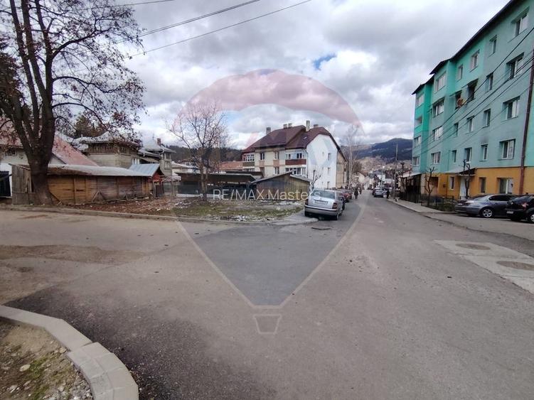 Teren central 322mp Vatra Dornei / Strada Lumea Noua - 4