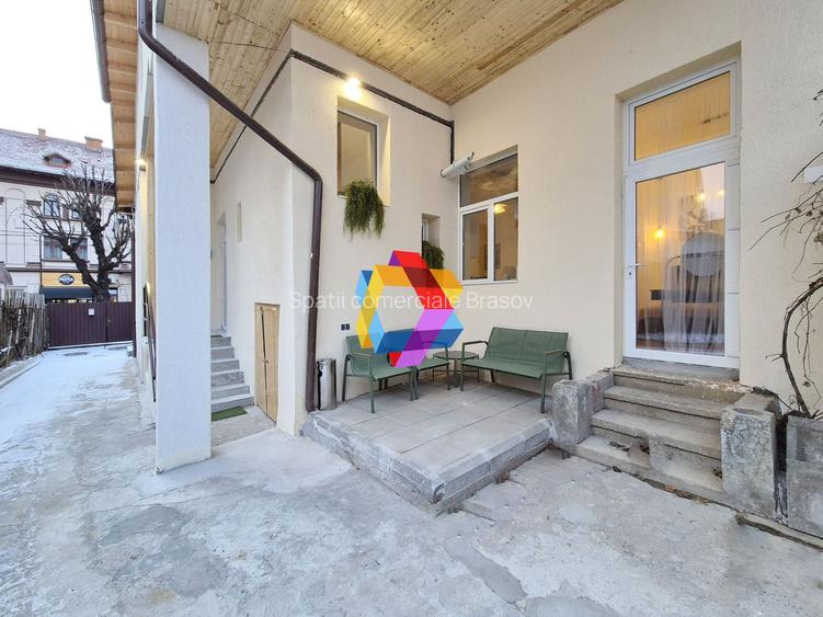 Casa de vânzare zona Centrală - 225 mp - 3