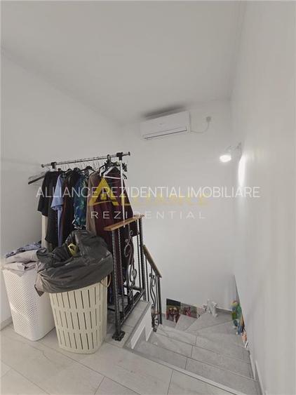 Duplex mobilat si utilat  - 4 camere -2 bai - pod -10 min de STV - 25