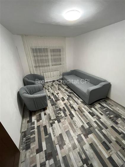 2 camere decomandate, primul chirias - 3