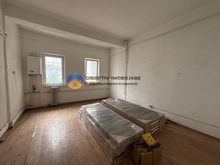 Spațiu comercial de vânzare – 300 mp, zona Mărăței - 19