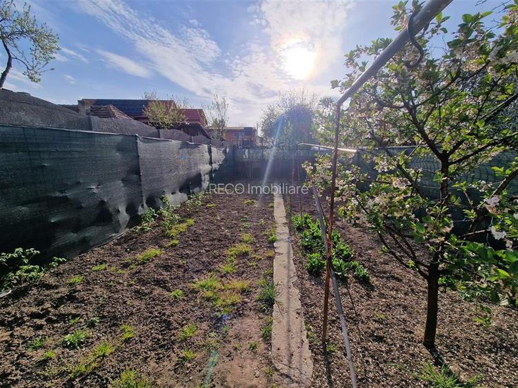 Casa cu 2 camere+living, renovata complet, in Episcopia Bihor - 20