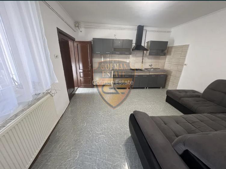 Casa 3 camere, zona Dacia, 70 mp, curte, parcare, magazie cu bucatarie de vara - 2