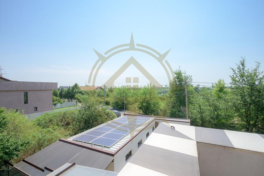 Comision 0 Vila Pasiva | Panouri Fotovoltaice | Vedere Lac Balotesti - 8